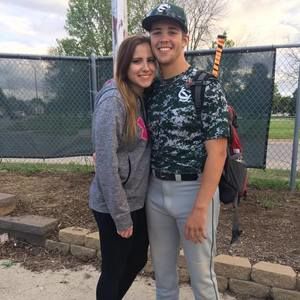 Meet your Posher, Maci